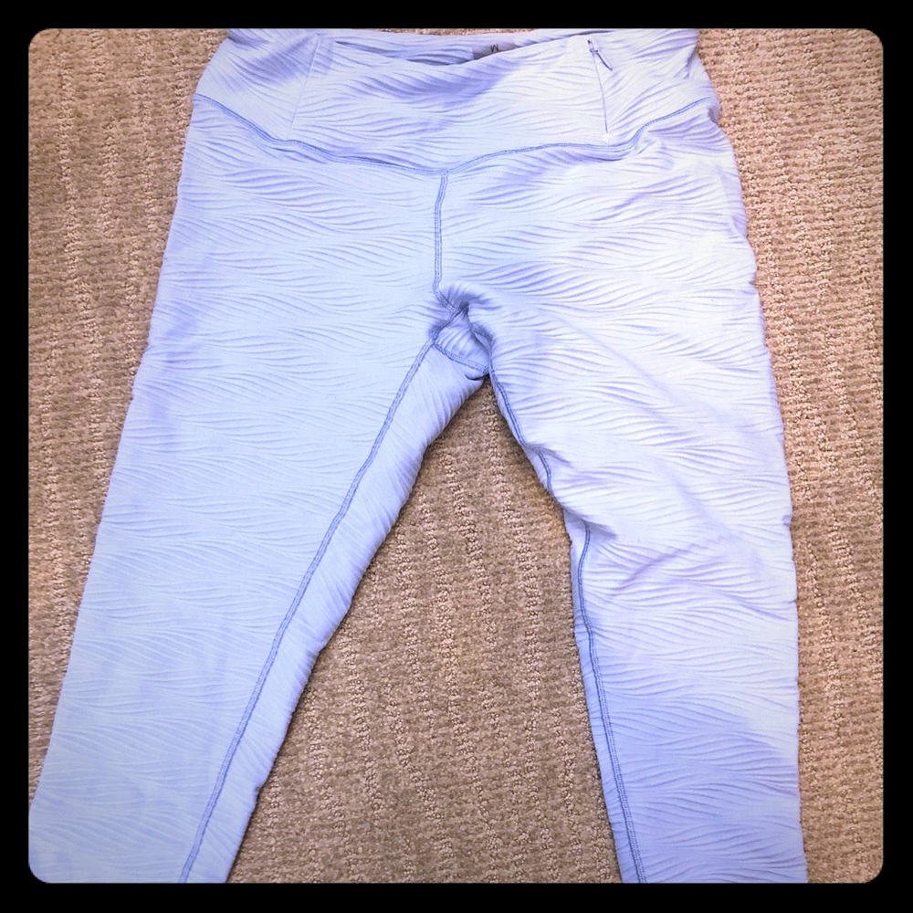 Calia by Carrie Underwood active leggings